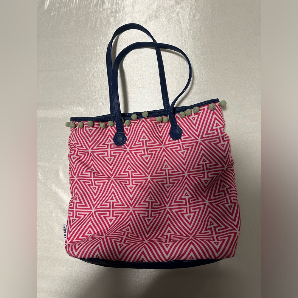 Clinique bag